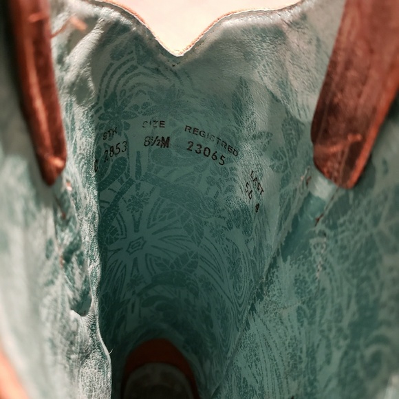 Corral Boots, Size 8.5 - Picture 4 of 5